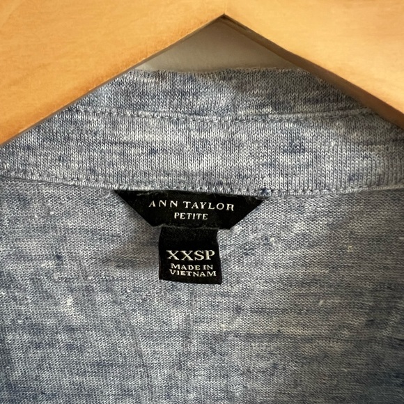 Ann Taylor Petite XXS Linen Collared Shirt - Picture 4 of 5